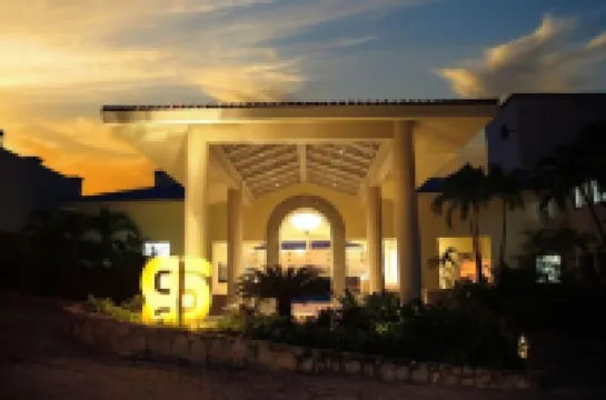 Camino Real Acapulco Diamante