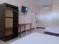 Hotel Cadaka Hotels in Sempor