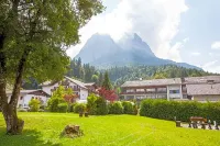 Berghotel Hammersbach - parking