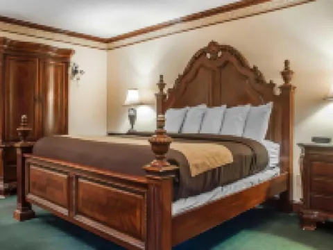 Econo Lodge at the Falls North