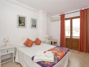 Apartment for 8 Persons Near the Beach