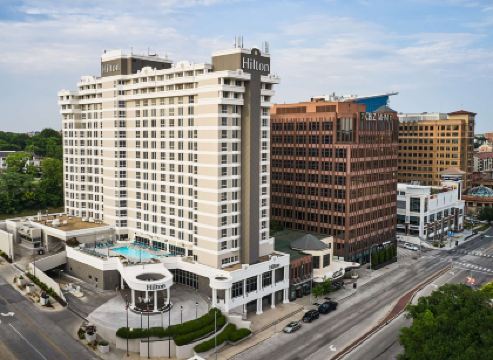 Hilton Kansas City Country Club Plaza
