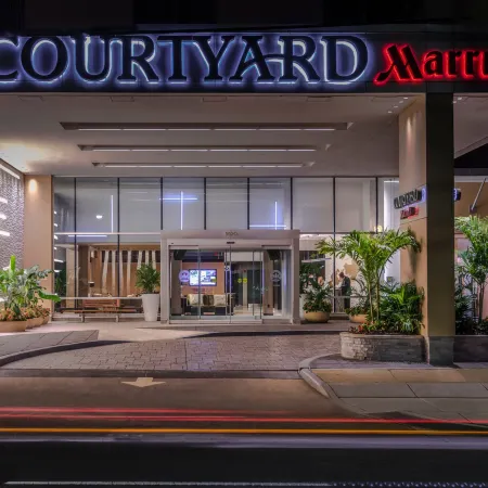 Courtyard Bethesda Chevy Chase