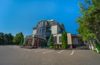 President Resort Hotel