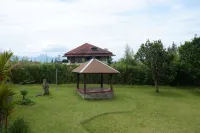 De Villa Istana Bunga by HouseinBandung Hotel di Karyawangi