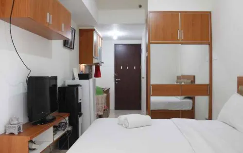 Compact Studio Tamansari Panoramic Apartment by Travelio