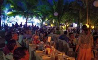 Crystal Shore Beach Resort Powered by Cocotel
