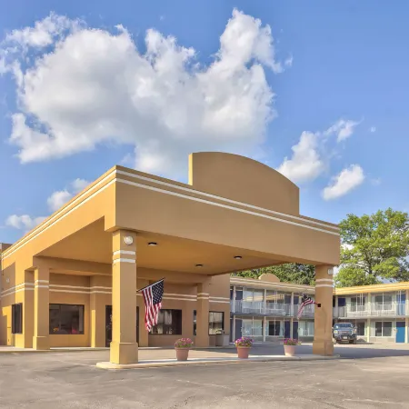 Motel 6 Effingham, IL