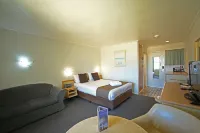 Hospitality Geraldton, SureStay Collection by Best Western