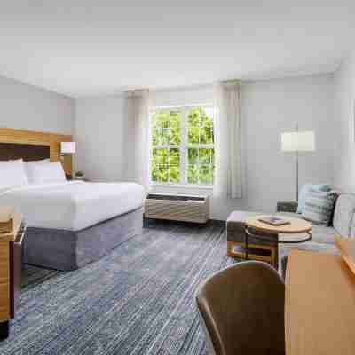 TownePlace Suites Manchester-Boston Regional Airport Rooms