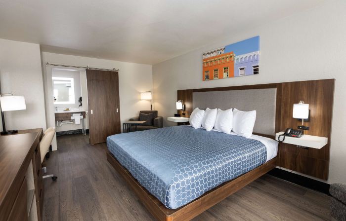 Bhagat Hotels Stone Mountain Atlanta BW Signature Collection