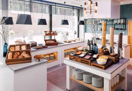 1. 레오나르도 호텔..