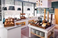 Leonardo Hotel Zurich Airport Hotels in Kloten