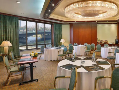 Ramses Hilton Servicios para negocios Photos