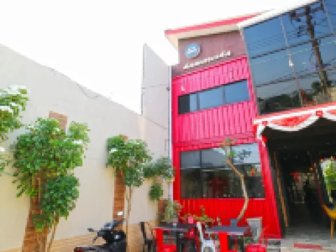 Kamariska Hostel Hoteles en Gedangan