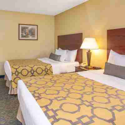 Winston Salem Inn & Suites Rooms