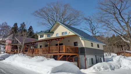 All Resort Service Holiday Homes and Cottages to Rent Отели в г. уезд Яма