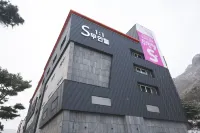 Gongju S Motel Hotels near Donghaksa