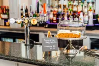 The Golden Jubilee Hotel - Baarit