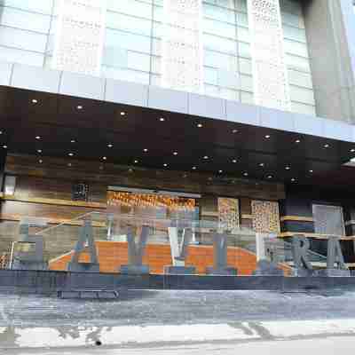 Hotel Savvy Grand Hotel Exterior