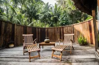 The Barefoot at Havelock