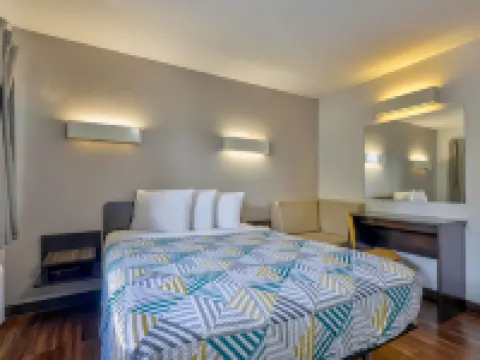 Motel 6 Oshkosh, WI Hotels in Oshkosh