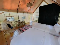 Luxury Deck Cabin