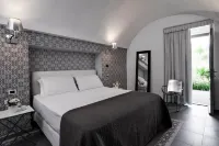 La Suite Boutique Hotel - balcony