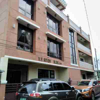 V.F. Riton Apartelle Hotel Exterior