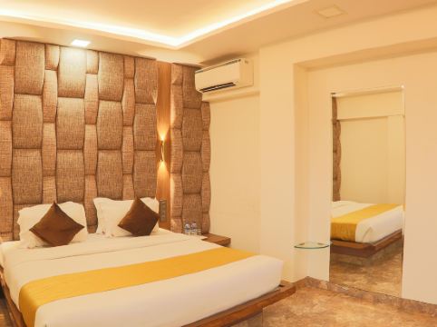 Hotel Surya Prakash Chembur
