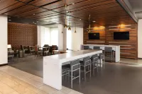 Hampton Inn by Hilton San Jose Cherry Ave - Parkering