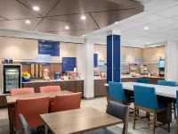 Holiday Inn Express MEADVILLE (I-79 EXIT 147A) by IHG