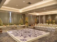 Fairfield by Marriott Vadodara Hotels in Vadodara