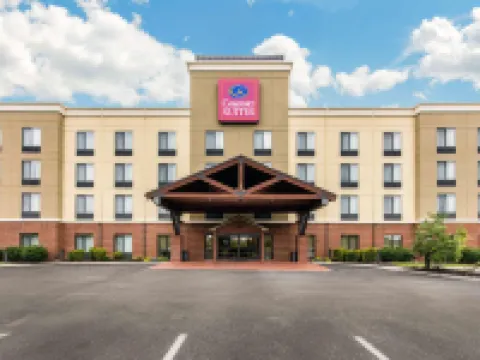 Comfort Suites Hotels in Coffee County