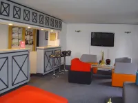 Hotel Pavillon des Gatines Hotels in Plaisir