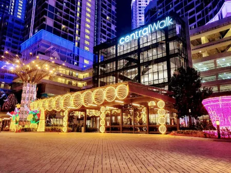 Casa Sabrina's Family Suite @ Liberty I-City Отели в г. Шах-Алам