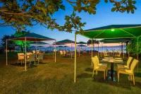 NİNA Resort Otel فنادق في Burhaniye