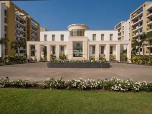 Staeg Spacious Apartment 3BHK 104