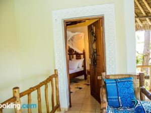 Impeccable 2-Bed Cottage in Diani Beach