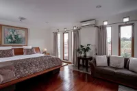 Pasteur Beautiful Luxurious House