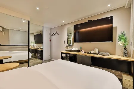 Number25Hotel Dongam Station
