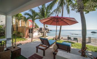 Crystal Bay Beach Resort