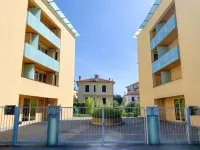 Giallomango Apt in Lucca