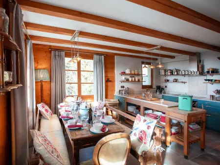 Chalet Tetras Отели в г. Эгль