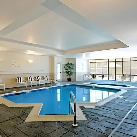 Courtyard Hadley Amherst