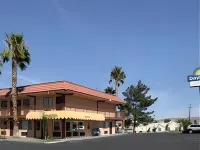 Days Inn by Wyndham Barstow Hotel dekat Calico Ghost Town