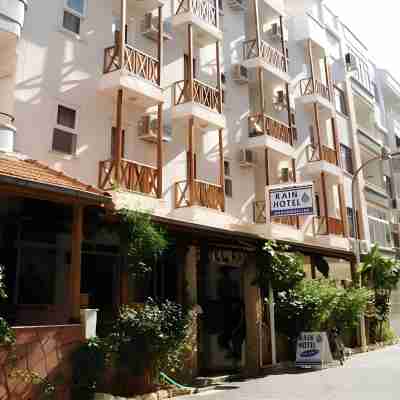 雷恩飯店 Hotel Exterior