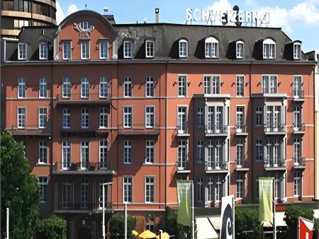 Hotel Schweizerhof Basel Отели рядом с достопримечательностью «Кафедральный собор Базеля»
