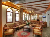 Acropole Delphi City Hotel Hotels in Delphi