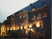 Les Tanneurs Hotels near La pompe de l’Ange